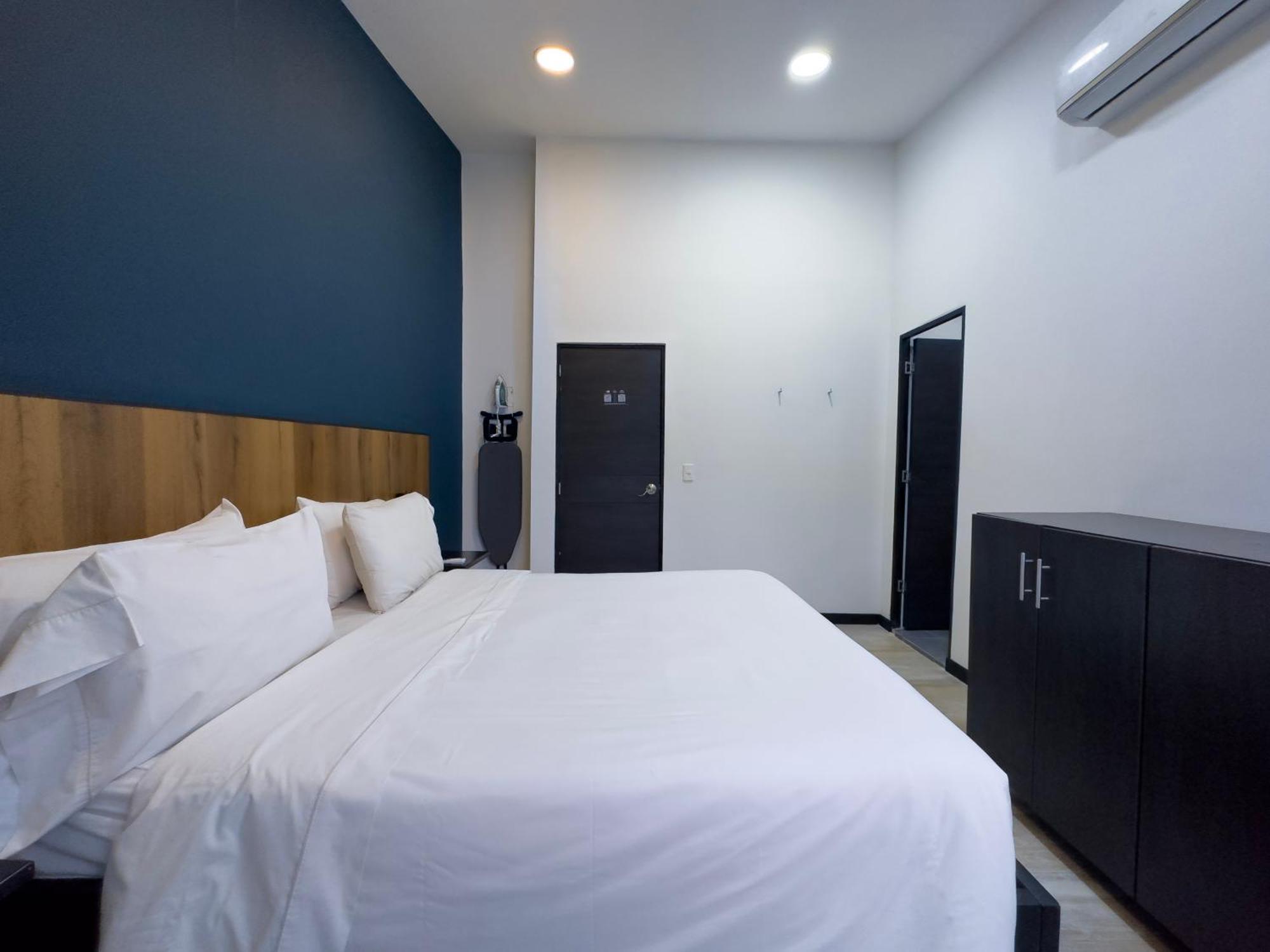 Provenza Lofts Aparthotel Medellin Ngoại thất bức ảnh