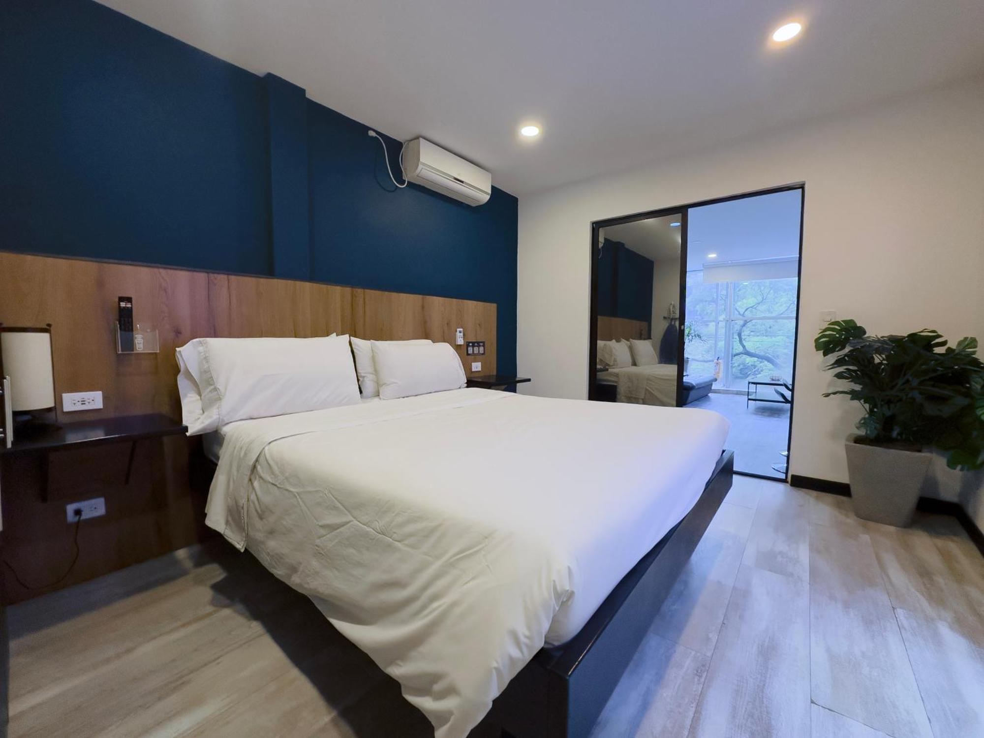 Provenza Lofts Aparthotel Medellin Ngoại thất bức ảnh