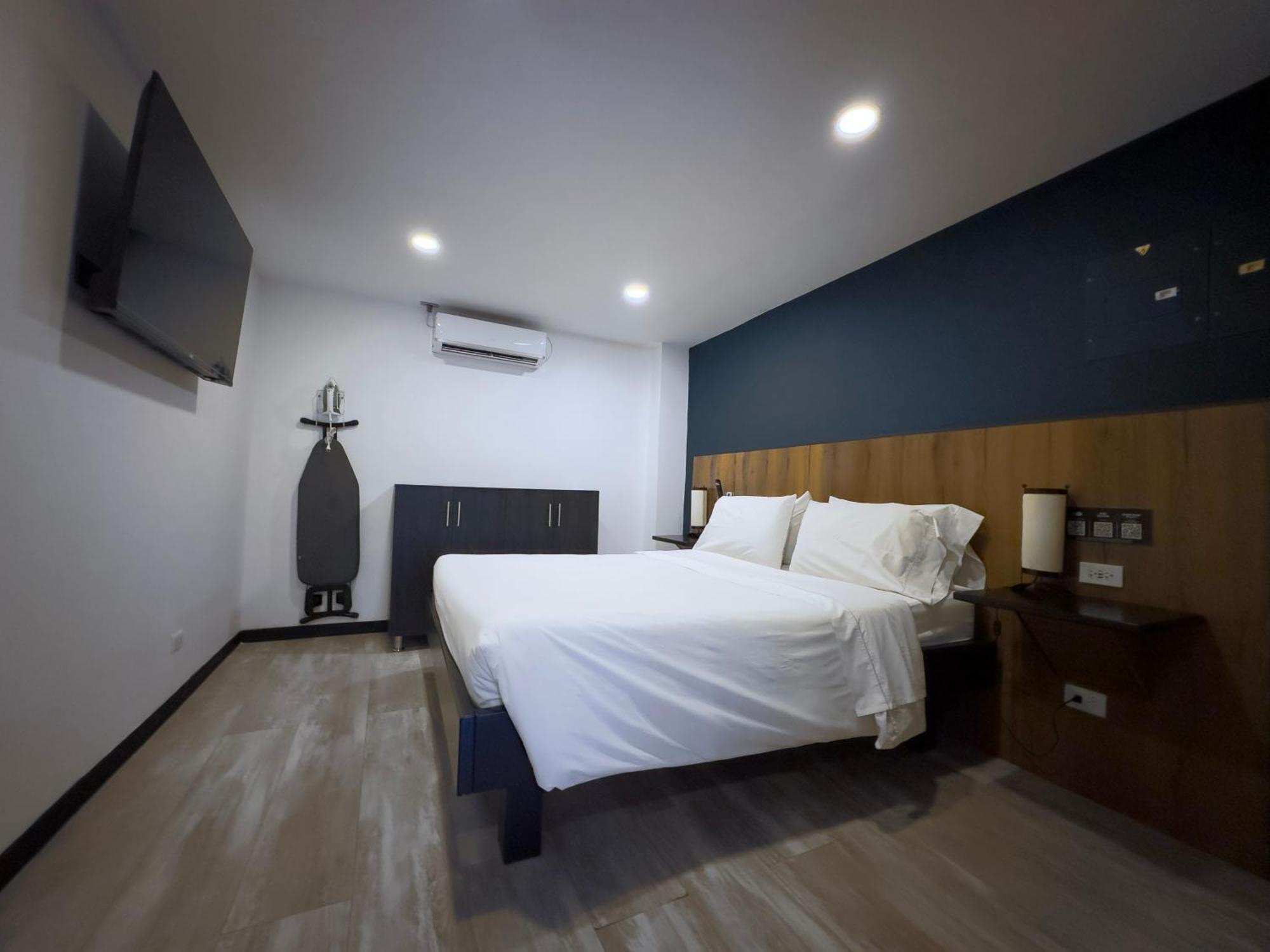 Provenza Lofts Aparthotel Medellin Ngoại thất bức ảnh